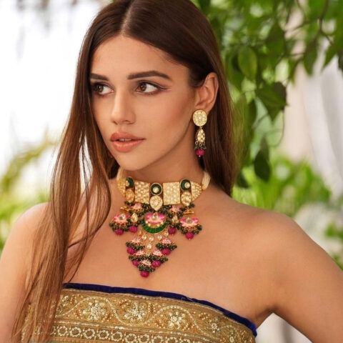 Kanji Bloom Necklace Set
