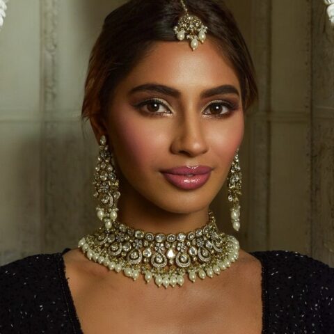 Gold Polki And Pearl Set with  with Teeka